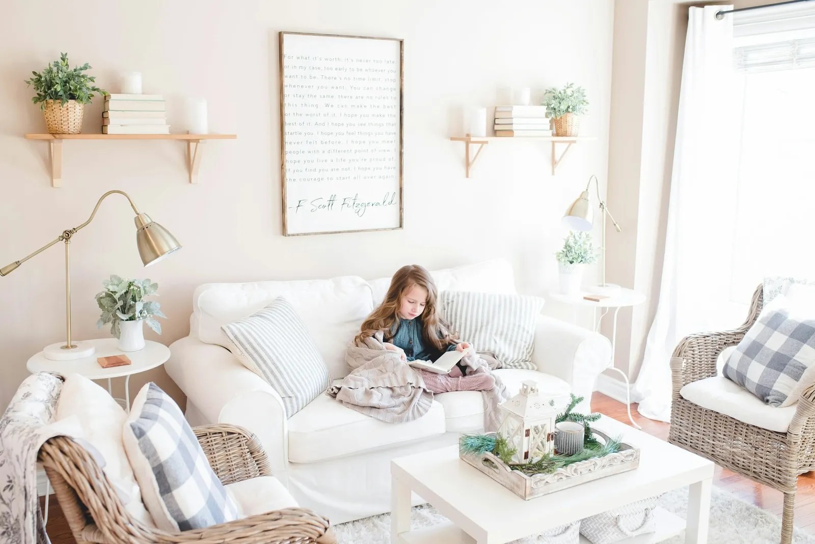Decorating a new home on a budget